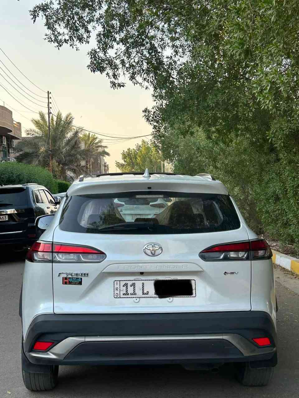 تويوتا كورلا HEV فورلاندر تجميع الصين مكفولة من الصبغ والبارد والتبديل موديل 2025 فول موصفات S بصمة سلايت محرك 2000 كامرة وشاشة  اصلية رادار توقف ذاتي 
5 ويل كروم اسود 
وحمالات سقف
كشنات جلد كهرباء 
وحساسات امامي خلفي 
هيه فول موصفات بعد بيه هواي موصفات 
عداد المسافة 29 الف كيلو 
المركبة بحالة جيدة
السبير غير مستخدم 
السعر 29.300 مليون رقم تلفون ***********

