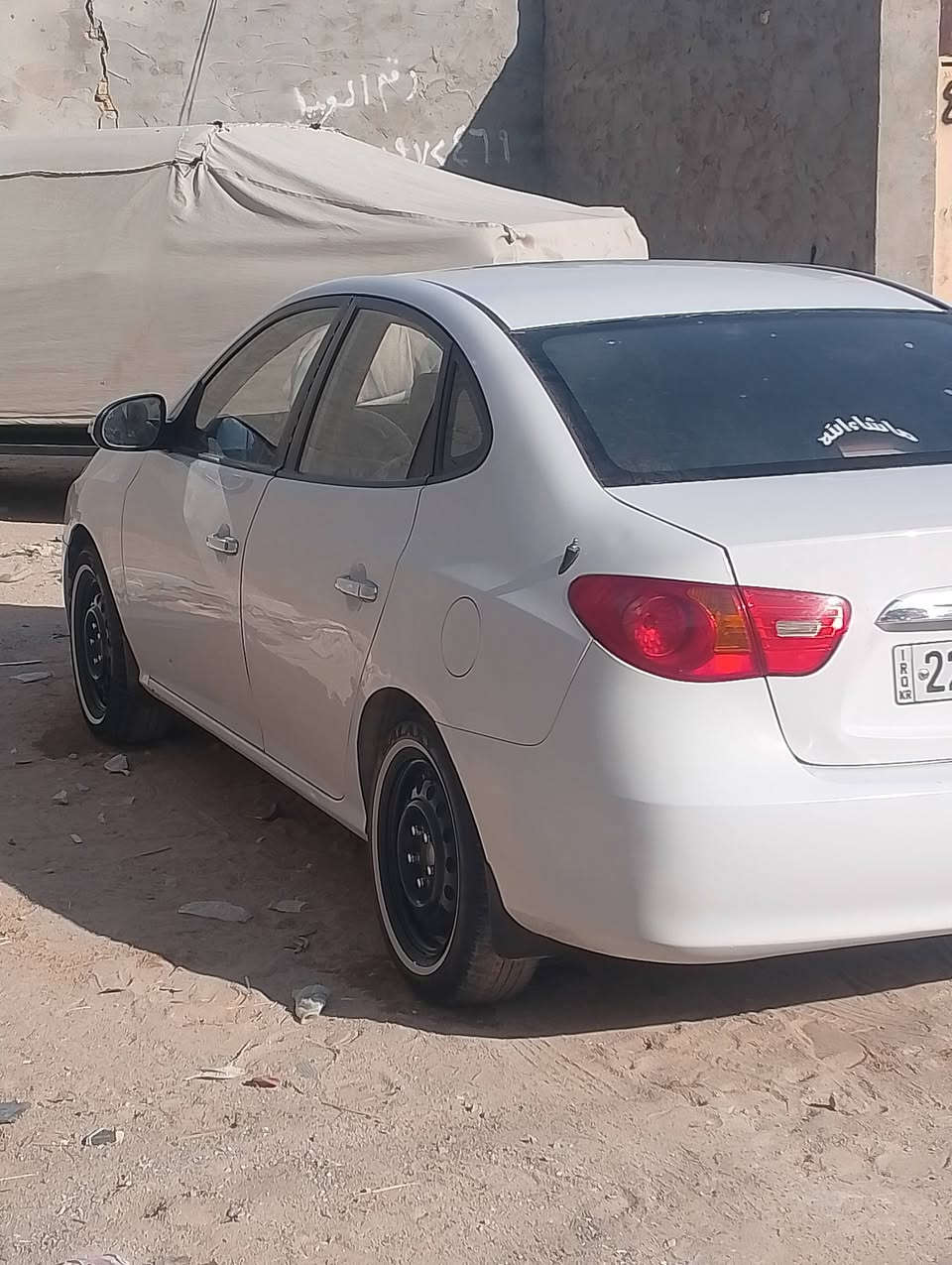 الانتره 2011 فول  رقم اربيل دولي 

بيهه بس جاملغ الكدام صبغ بدون فتح 

الباقي كله كفاله  مكانهه نجف  السعر 110 وبيه مجال 

***********
