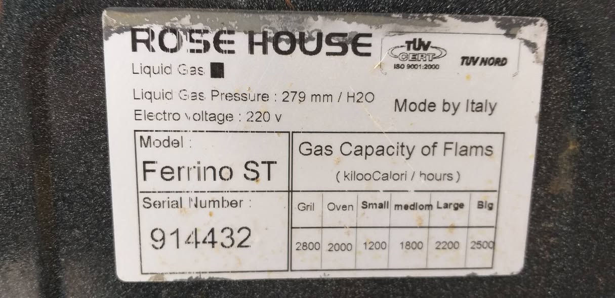 للبيع طباخ ايطالي ٥ مشاعل
ماركة  ROSE HOUSE
المواصفات مذكورة بالصور
السعر ٢٠٠ ألف 
للتواصل ***********
***********
