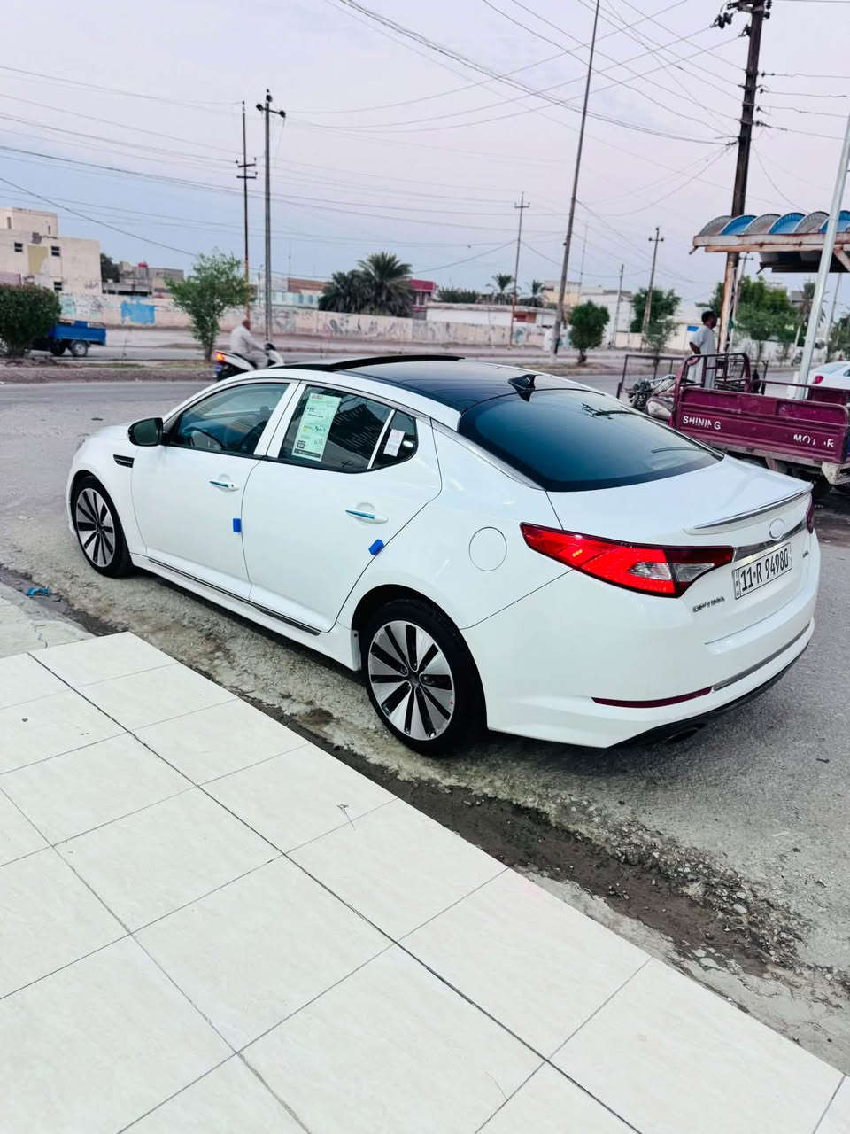 سلام عليكم 
كيا اوبتيما ٢٠١٣ sxl فول موصفات للخير وارد امريكي بيه ٤ قطع صبغ بدون شواصي ولا لغود
رقم بغداد الجديد هزه جديده
موصفات 
بصمه
كشنات جلد 
اوتو هولد. 
شاشه دجتل 
كشنات تدفئه تبريد  والخلفيه تدفئه 
بنراما 
شاشه جبيره 
سايد بريك بصمه 
بك لايت لد 
٥ ويل كب حجم ١٨ 
مكينه تيربو معلايه كازكت فقط عن الدوانز 
سستم صوت انفنتي 
كشن ذاكره 
مكان السياره الدوانيه 
السعر ١٠٠ وبيه مجال قليل 
***********
