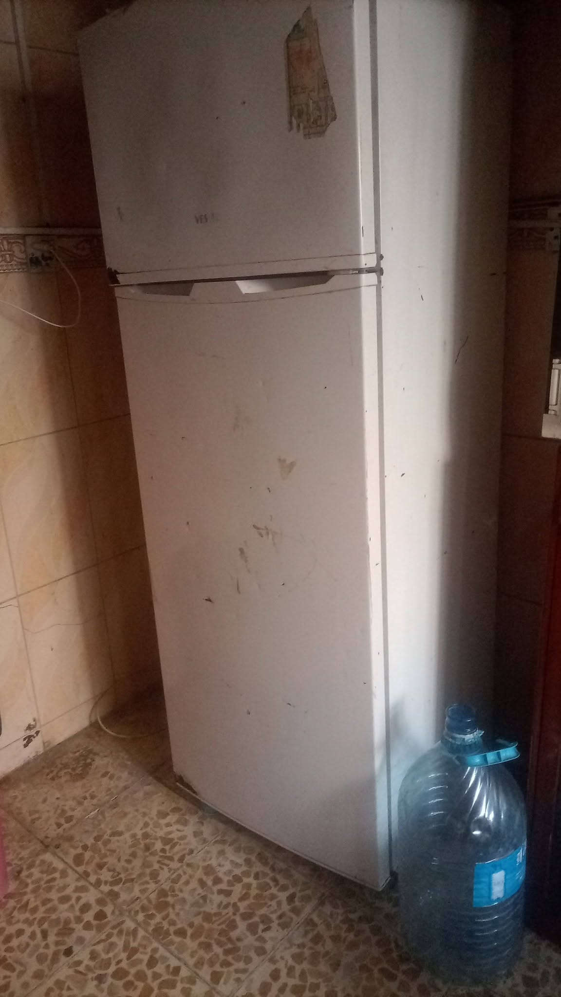 غراظ للبيع موجودواساب فقط المكان زعفرانيه بغداد***********

