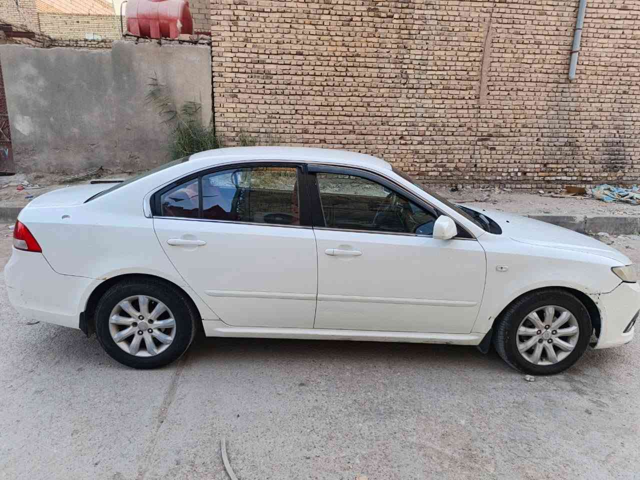 السلام عليكم أوبتيما 2009 بيها جاملغ خلفي فقط تبريد شغال كير ومكينه توني شادهن السعر 105وبيها مجال للاستفسار علا هذا رقم ***********
