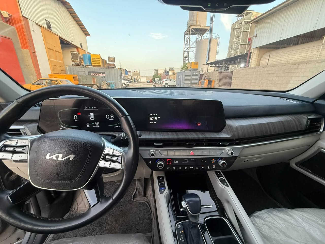 موديل 2023
• فئة VIP
• محرك 3.8 لتر V6
• قير أوتوماتيك
• جلد
• مقاعد أمامية كهربائية
• شاشة كبيرة
• كاميرا خلفية
• حساسات أمامية وخلفية
• أنظمة أمان ومساعدة للسائق
• دخول وتشغيل ذكي
• باب خلفي كهربائي
• شاحن لاسلكي
• Apple CarPlay و Android Auto
• ستيرن متعدد الوظائف
• هاند بريك كهربائي + Auto Hold
• إضاءة LED
• سلايد روف كهربائي
• فقط بونيد مبدل
• السعر 239$
***********•
