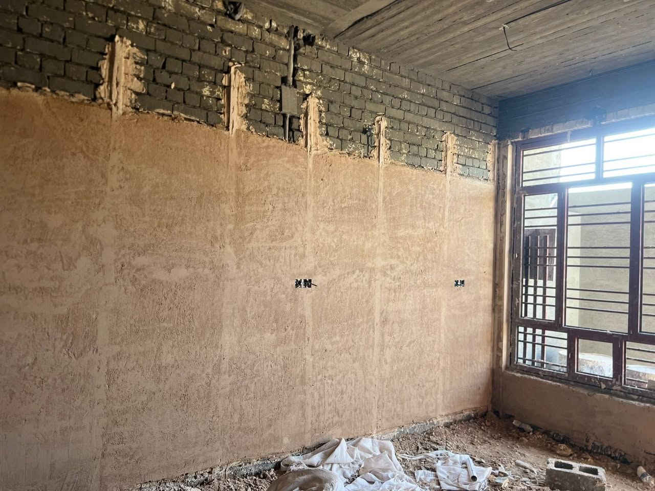 سلام عليكم كادر جص وبروك 5خلفات شغل درجه اولئ مبيت داخل الموقع  شغل فلوجه +بغداد خابرني ودلل والرزق علا الله ***********

نص مكتوب في الصور:
- HONOR X9c Smart 24mm f/4 1/100s ISO694 ١٦:٢٩ ٢٢/٠٨/٢٠٢٦
- HONOR X9c Smart 24mm f/4 1/50s ISO579 16:28 2024/08/22