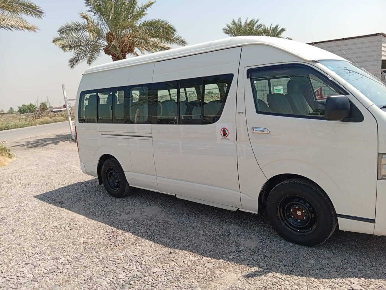 السلام عليكم ورحمة الله وبركاته
سيارة🚘 هايس البيع موديل 2009 ابسمي 
رقم إنكليزي بغداد مصفره كافة الغرمات 
السيارة كفالة عامة ماعده تكحيل كارت بيها 
الاستفسار‏ الشراي فقط ‪***********‬‏
