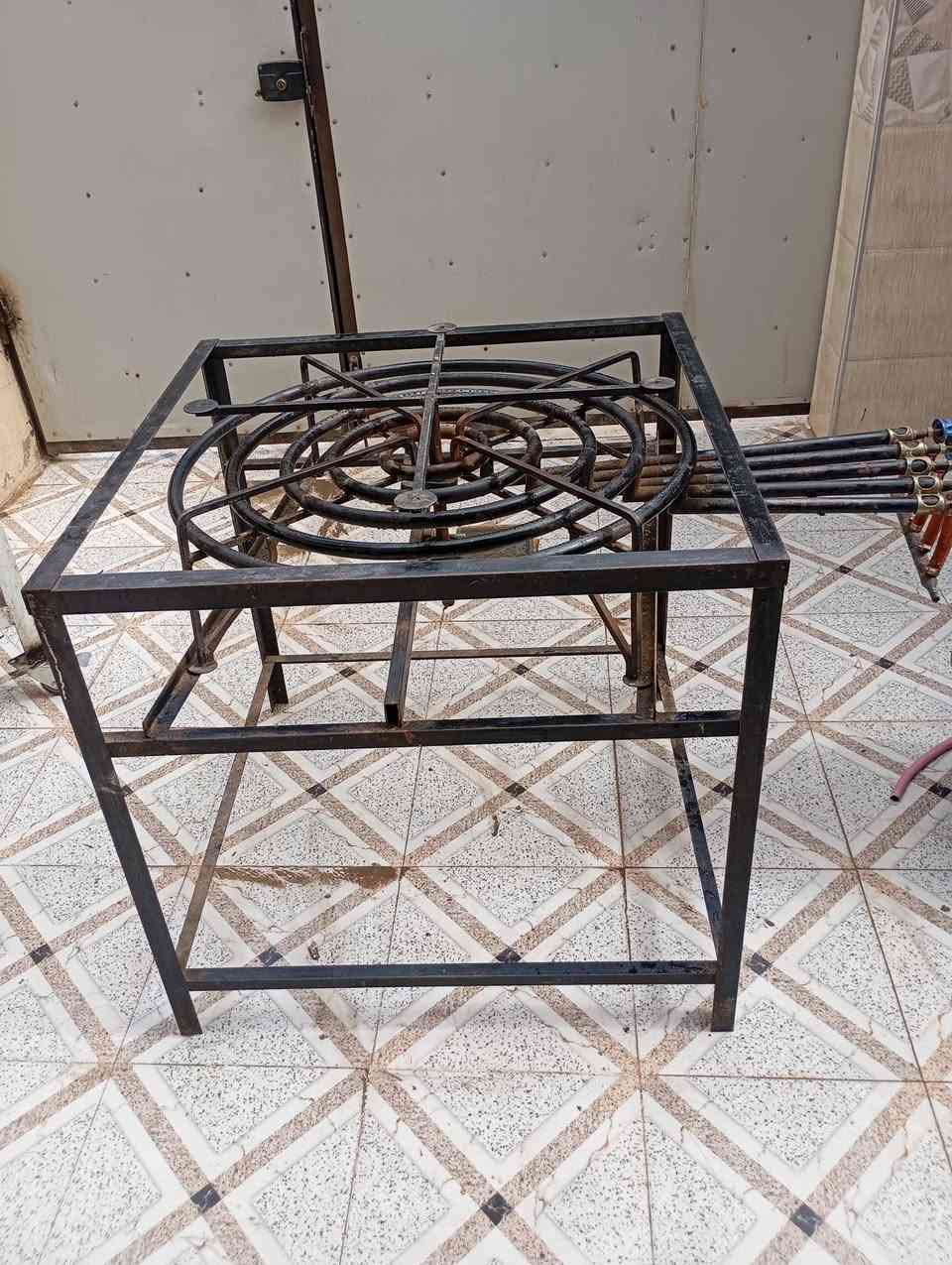 من رخصت الادمن المحترم
غراض حلويات للبيع ديالى بعقوبه اتصل وتدلل 
***********
