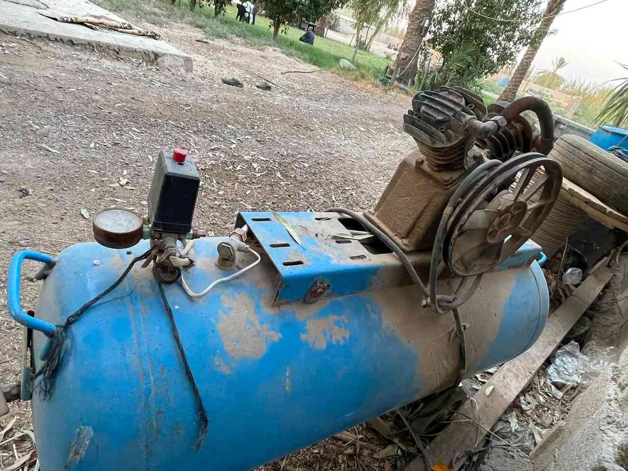 سلام عليكم كمبريسر للبيع حجم 250 بستمين جديده بس يرادلهه ماطور
عنوان بغداد ناحيه الوحده
السعر والاستفسار ***********
