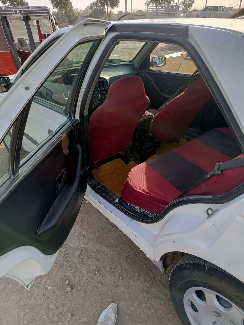 بيجو ٤٠٥ • موديل ٢٠١٢ • مكينة ٢٠٠٠ فرنسي
