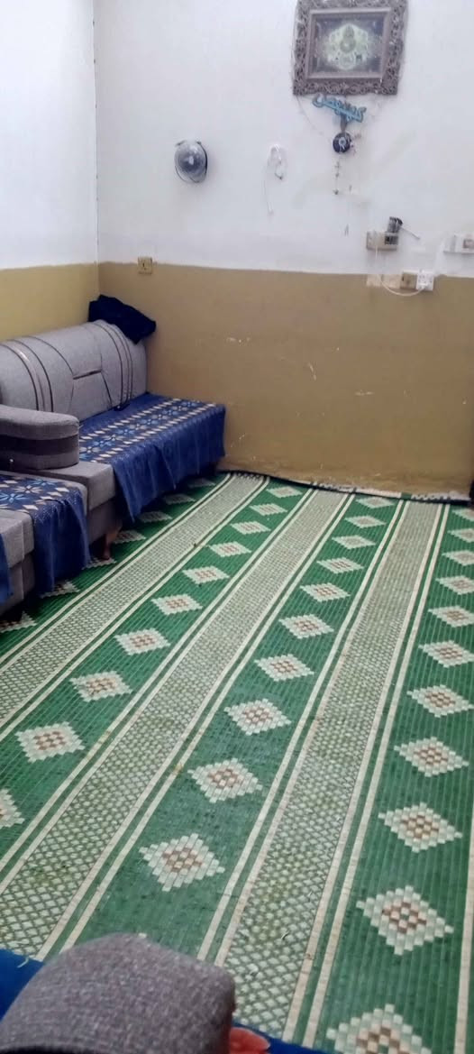 🚨🔥 فرصة وبيع مستعجل جداً 🔥🚨

🏠 بيت للبيع في بغداد – شارع الإصلاح، قرب جامع الإمام علي

📐 المساحة: 120 متر
🏡 غرفة نوم واحدة + استقبال + صحيات + كراج 🚗

📌 زراعي قرار 117
📌 مشمول بالتطويب

💰 السعر: 26 مليون فقط
🤝 قابل للتفاوض للجادين

⚡ البيع مستعجل لظرف خاص، والسعر مناسب جداً.

📞 للاستفسار والجادين:
*********** الفارس, صلاح الدين

