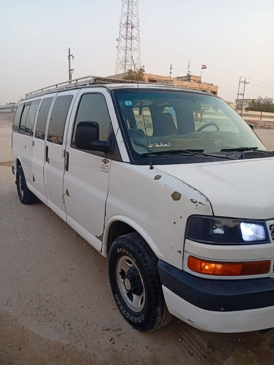***********
من رخصة الادمن موديل ٢٠٠٨ بغداد مكينة ٥٣٠٠ كير ١٠٠٠ باسمي مداور شرط التحويل...تبريد عاطل الكنمبريسر..صدر جديد.مكينه قبل اربعة أشهر شادهة..سنوية نهاية سنة ٢٠٢٨ تخلص السعر ٦٨ ورقة وبيهة مجال للجادين...السيارة في البصرة
