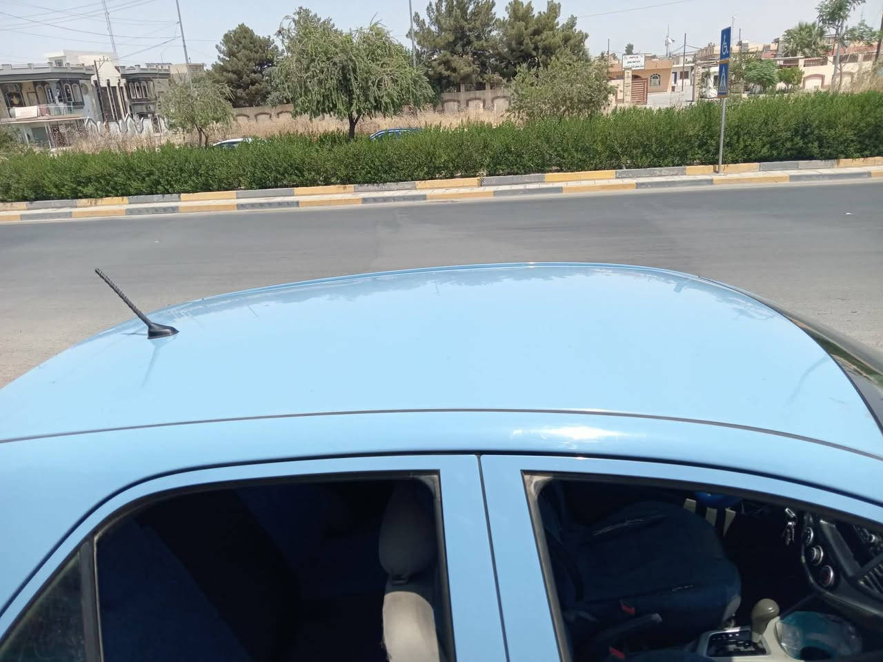 السلام عليكم....للبيع.
كيا بيكانتو خليجي موديل 2016
محرك 4سلندر المرغوب
رقم اربيل .انكليزي
بيها طخة مامصلحة باب السائق +صبغ بسيط دائر الخلفي جهة السائق 
السيارة بأسمي شرط التحويل
السعرررررر 75ورقة قابل للتفاوض شي بسيط 
موقع السيارة الموصل /الأيسر/حي الوحدة .غير متواجد على الفيس.
للأستفسار الاتصال بالرقم ***********
