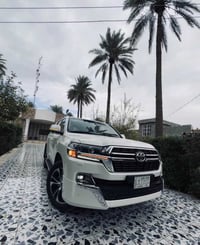 لاند كروز • ٢٠٢١ • ٢٣ الف كم
