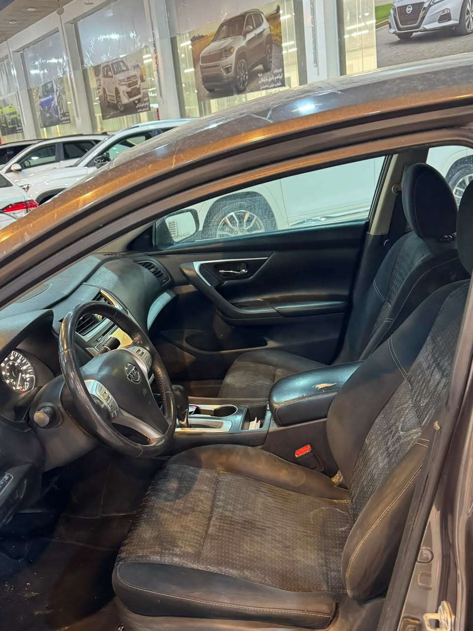 نيسان التيما موديل  2017  سعر $ 97
مواصفات  SV 
ماشي 🚙 148 الف
بصمه + شاشة + كاميرا +كوشن كراباي + 
رادار + تبريد لمس + ويل كروم +تشغل عن بعد +
السيارة بدون صبغ
كير و محرك شرط 
محرك 2.5
عنوان اربيل معرض ابراهيم نامق 
للاستفسار ***********
للاستفسار ***********
