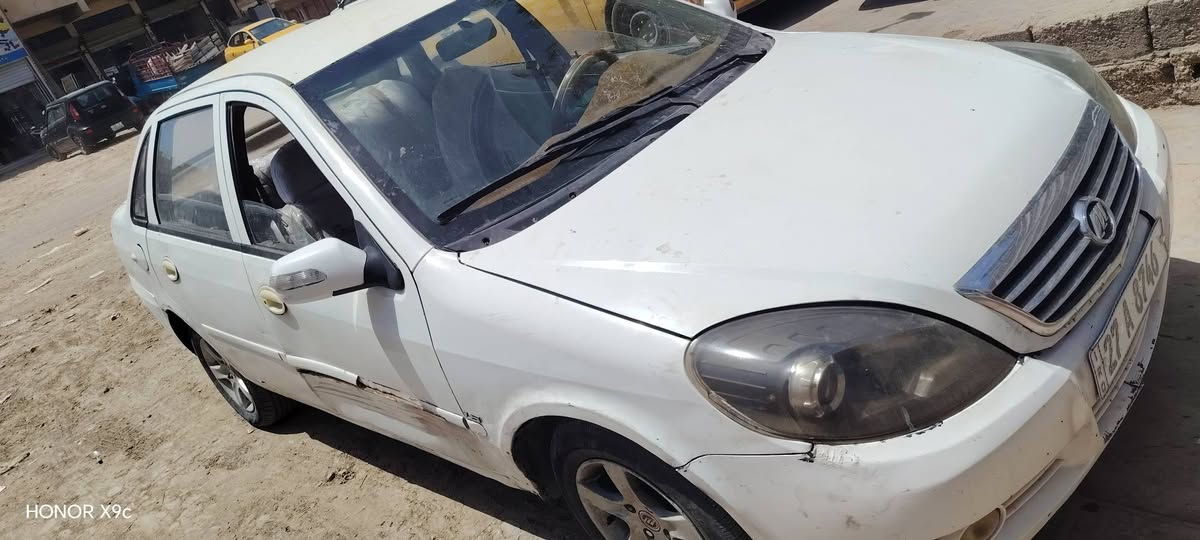 ليفان 520 ٢٠١١ محرك كورله مببدله حاويه جديد شرط كير عادي كماليات بسيطه بسمي تحويل ثاني يوم مصفره غرامات
نقص صدر ومشط وباقي كله شغال  ب ٢٨ ورقه
***********
