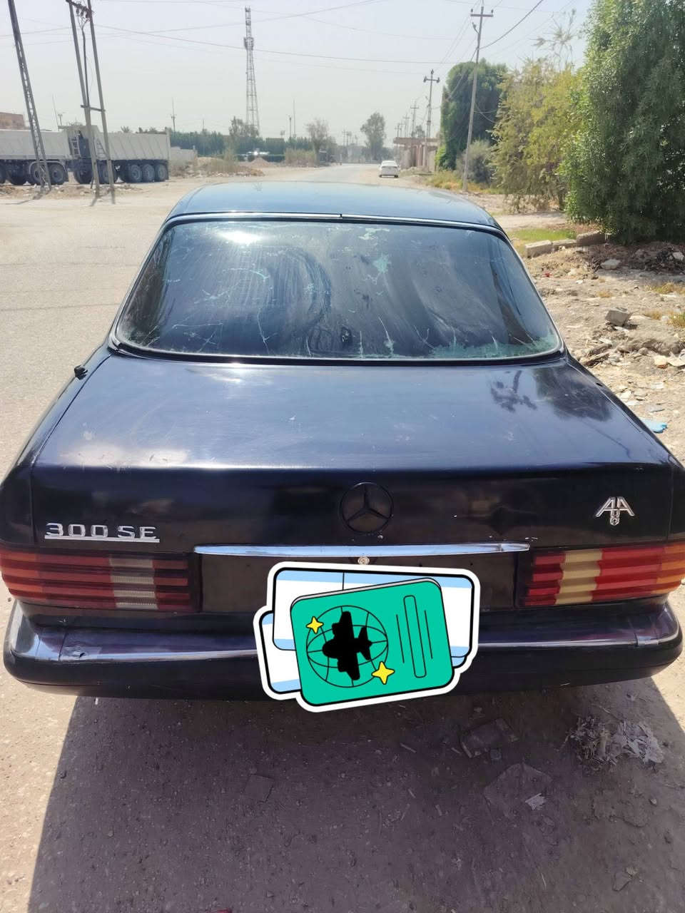 مرسيدس راسي • بدون أرقام • محور بطه