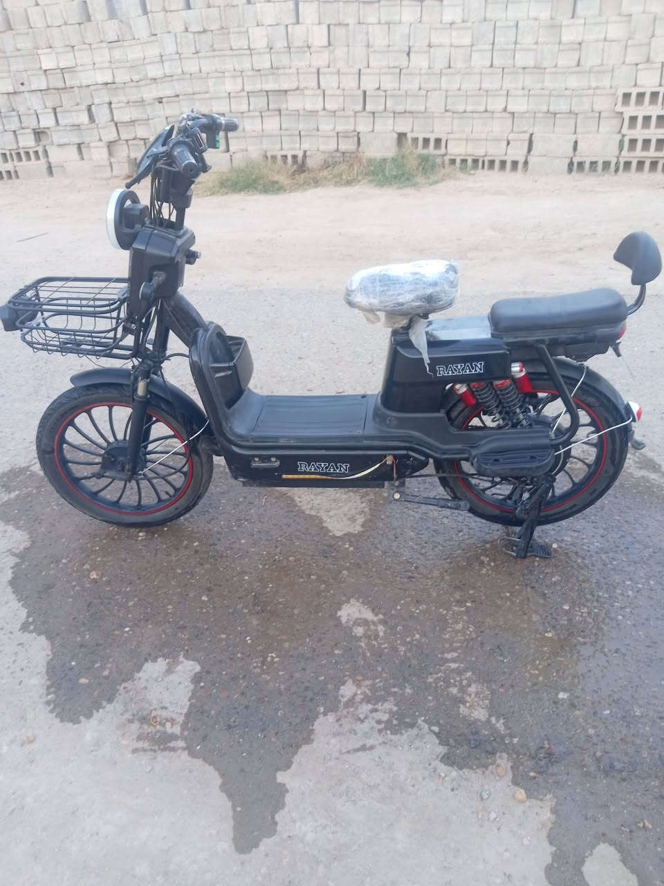 دراجه شحن للبيع حجم ٢٠ بطاريات جديده مكان بابل مشروع المسيب *********** اتصل وبيك خير وتدلل
