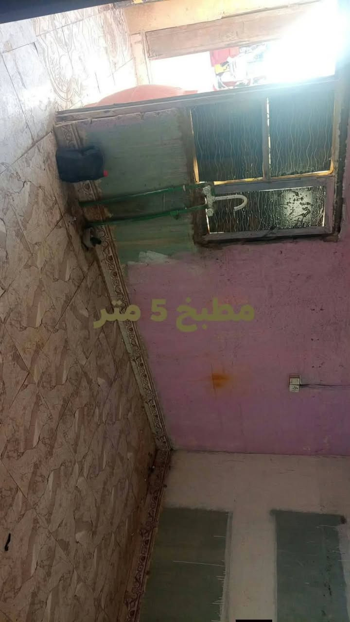 بيت زراعي • قرب جسر جعوب • غرفه ٦م