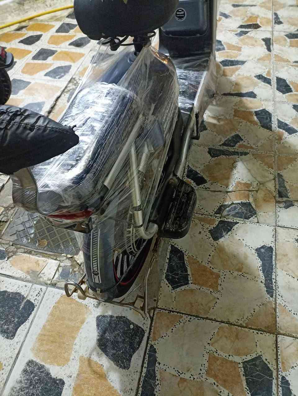 السلام عليكم
ماطور شحن نقص بطاريات فقط للبيع 
للاستفسار الاتصال على الرقم *********** 
السعر ٧٥الف

