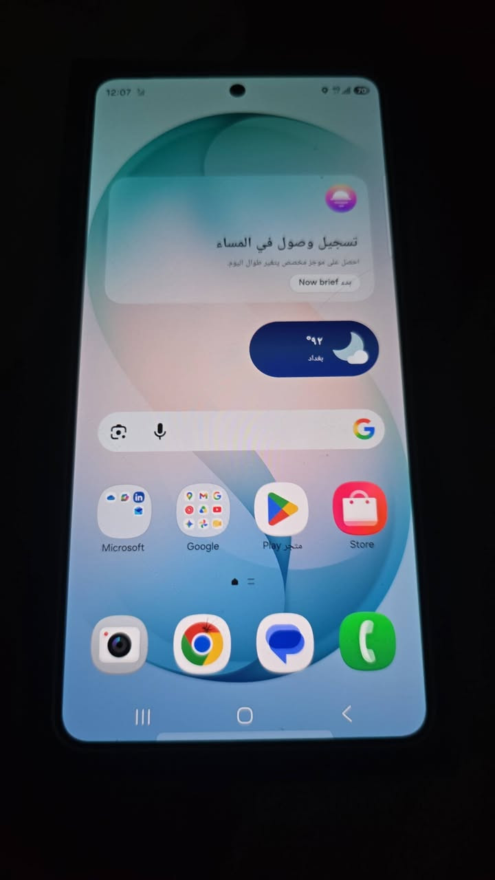 Samsung Galaxy S26 Ultra | 256GB | سمائي ☁️
📍 بغداد - البياع
الحالة: الجهاز شغال بالكامل (شاشة، كاميرات، بطارية، وقلم).
النظام: محدث لأحدث إصدار حالياً.
الشبكة: نسخة عالمية، مفتوح تخطي على جميع الشبكات (شريحة عادية SIM + شريحة إلكترونية eSIM) والجهتان تعملان بشكل طبيعي.
البودي: يوجد ضربة بالزجاج الخارجي فقط، والشاشة سليمة.
📦 الملحقات: كرتونة + كتالوك + قلم (بدون كيبل).
💰 السعر: 975 ألف (قفل من الأخير)
📱 للتواصل (واتساب فقط): ***********
(الرجاء عدم الاتصال للتفاوض)
