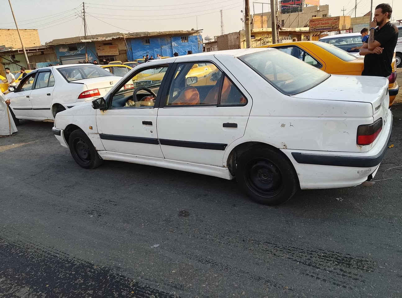 بيجو بارس • للبيع