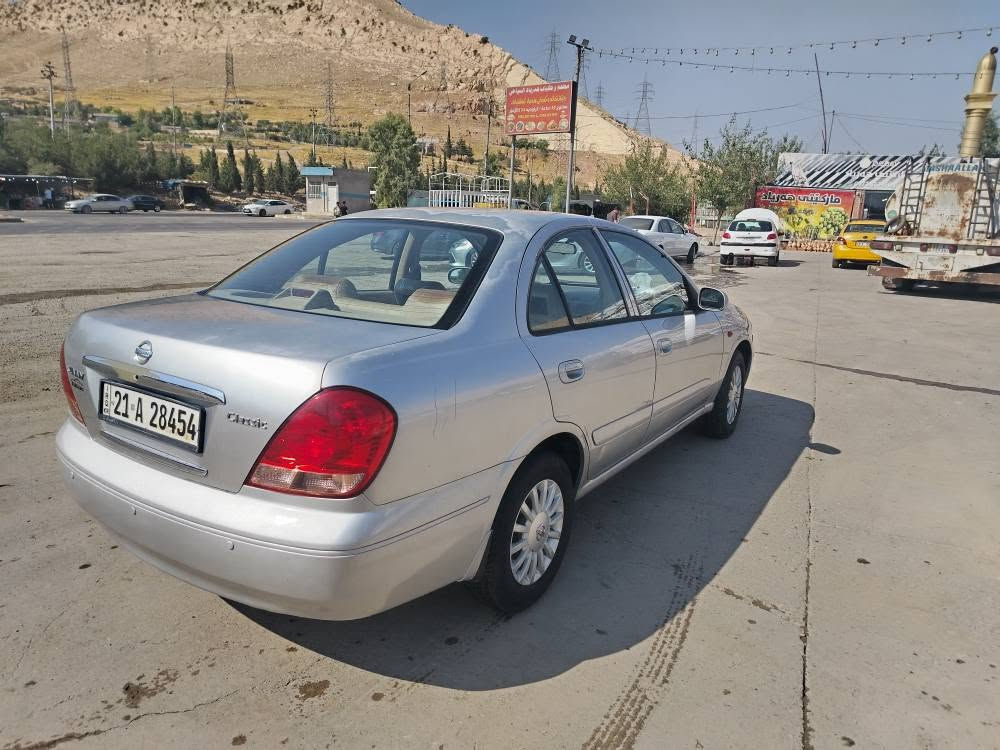 نيسان صنى يابانى
موديل 2009
ده فتر به نزين هه يه ره قه تازه يه
سعر 89 $
***********
*********** كركوك, العراق
