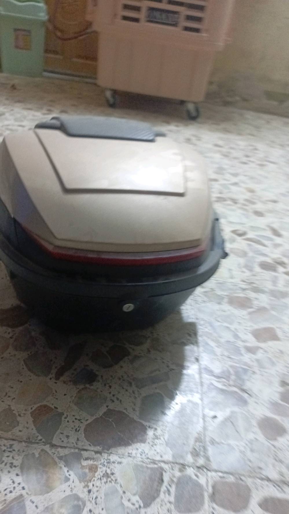 دراجه شحن كهربائيه اقتصاديه نضيفه وتجي تفحص هم السعر 700 وبيه مجال قوي واقبل مراوس تتواصل واتساب فقط