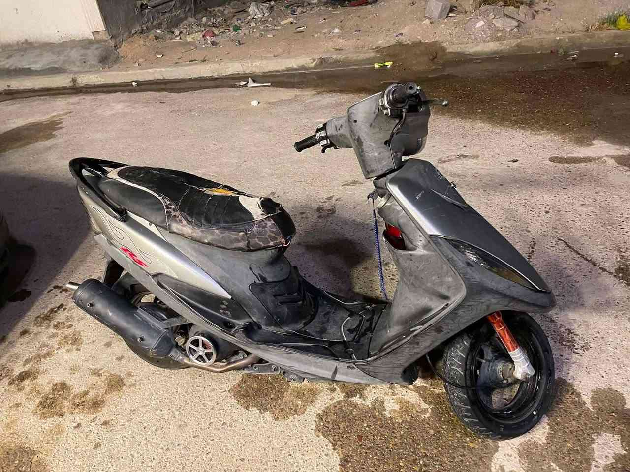سلام عليكم ماكس عدله لبيع دراجه كلش حلوه الياخذه ميخسر دراجه كله ختم واحد متوازي عله بيعتهه رايدهه ب 700 وبيهه مجال حك الجيه مكاني دوره اليريد يتصل ***********
