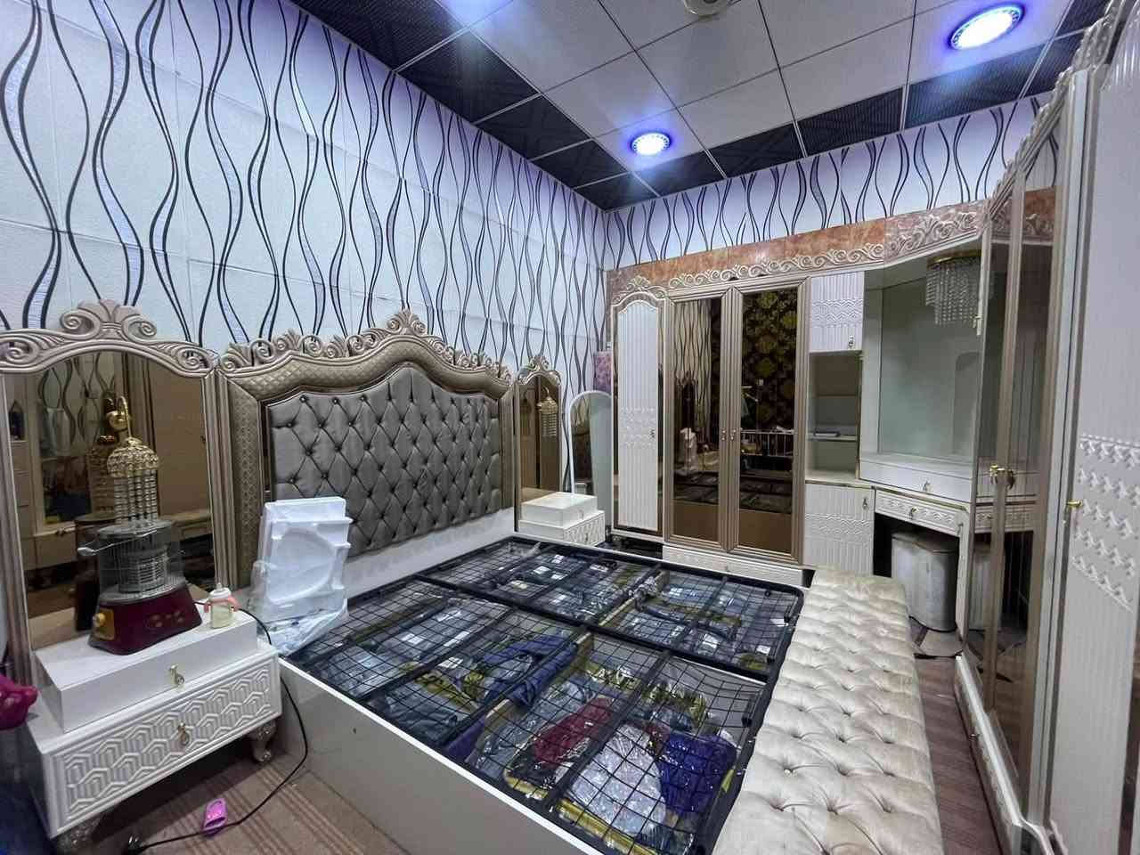 غرفة تركيه جديده ما مستعمله اهواي بمليون و٧٠٠ وبيهه مجال البصره ***********
