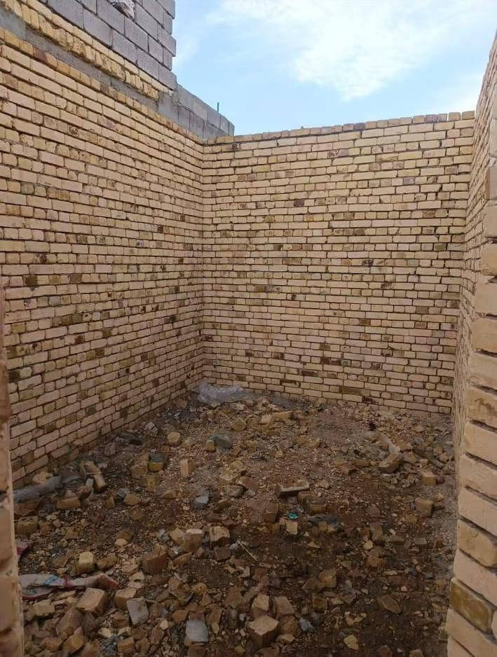 سلام عليكم بيت زراعي هيكل 150 متر يم حسينية ساقي الكوثر ي ستفسار اتصل على رقم ***********
