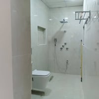 تأسيس الماء والمجاري  وتقطير السبالت وتثقيب الكونكريت رفت عادي وميكاني...