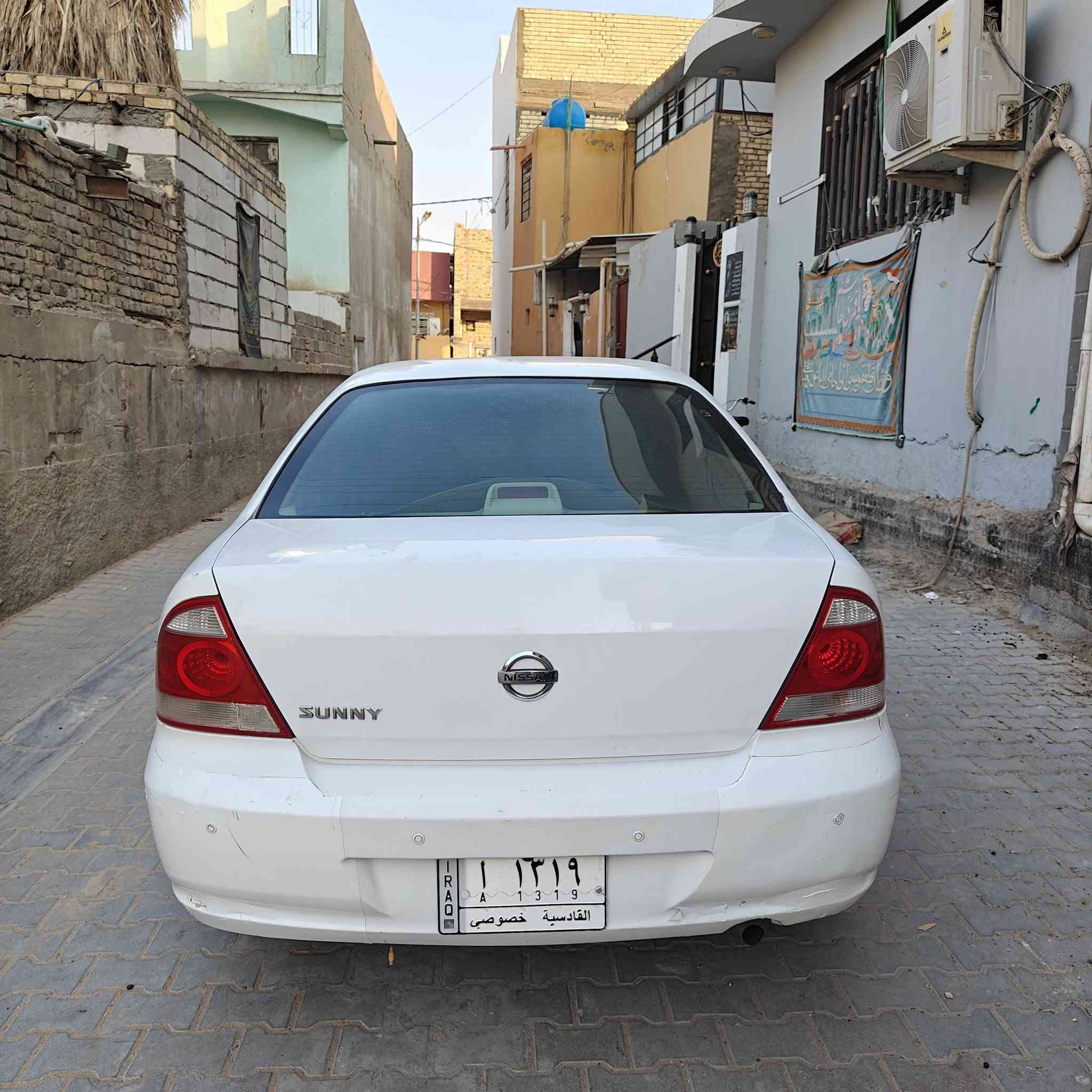 نيسان يابانية بدي كوري مكينه وكير وتبريد شيرط 2008 سعره 85وبيه مجال الحمزه الشرقي ***********
