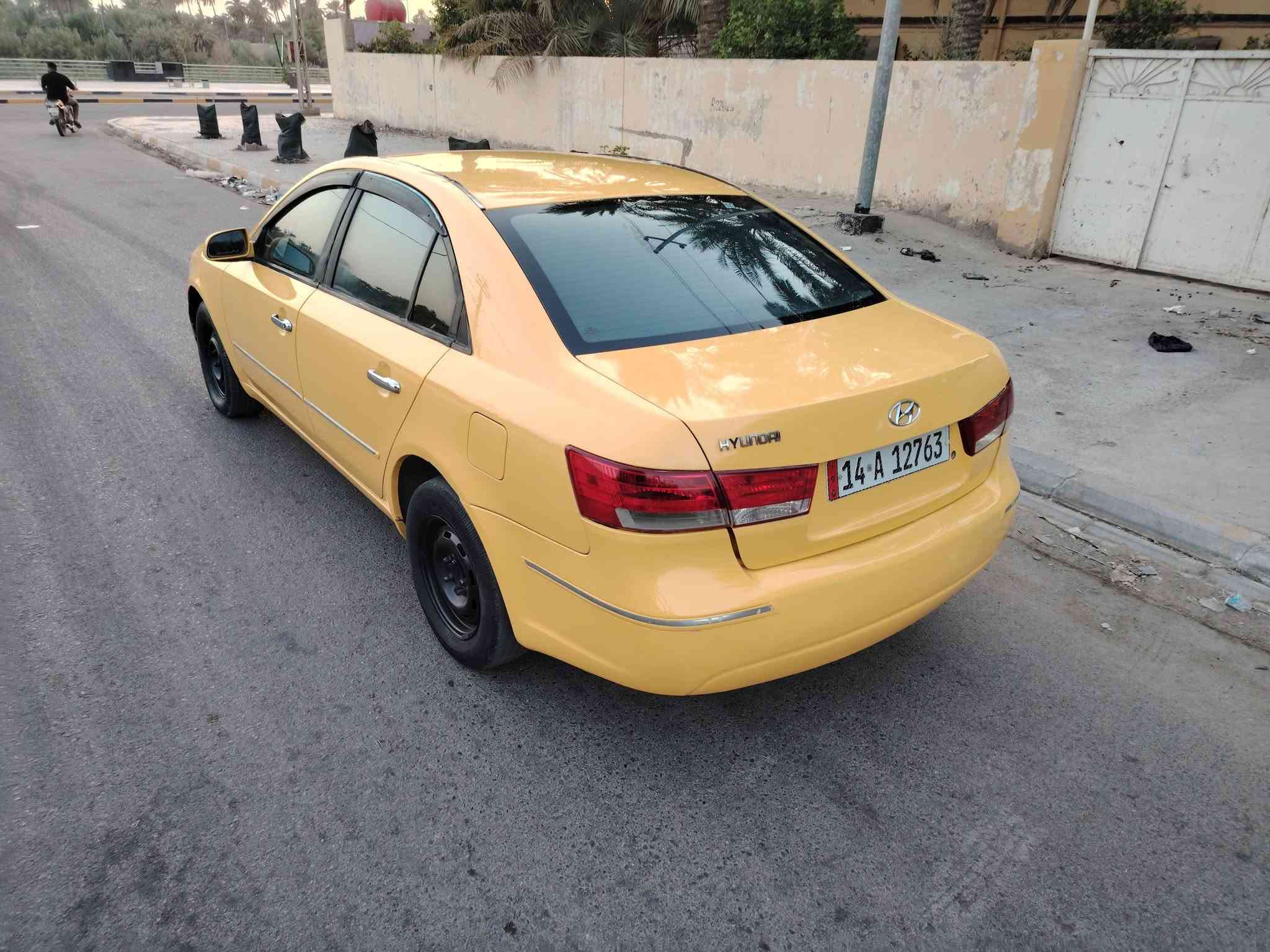 سوناتا 2010 خليجي رقم بصره نكليزي هزه جديده  بأسمي تريد تحويل تريد وكاله سنويه لـ 28 خط وبحث مصفر جوال 
كير مكينه حداديه تخم تاير كفاله 
لغود شواصي برانكيتات كفاله 
تبريد+تدفئه كفاله تحكم ستيرن شاشه تاب مضخم صوت 
سياره صبغه واحده فقط السياره كلش حلوه ونضيفه وما تنحسب عل مهجومات وراكضات تجي وتشوف بعينك اذا تختلف عن الصور تاخذ مصاريفك مني سياره جاهزه ما تذب عليها كلشي 

العنوان واسط 
السعر 82 وبيها مجال للشراي 

‭***********
