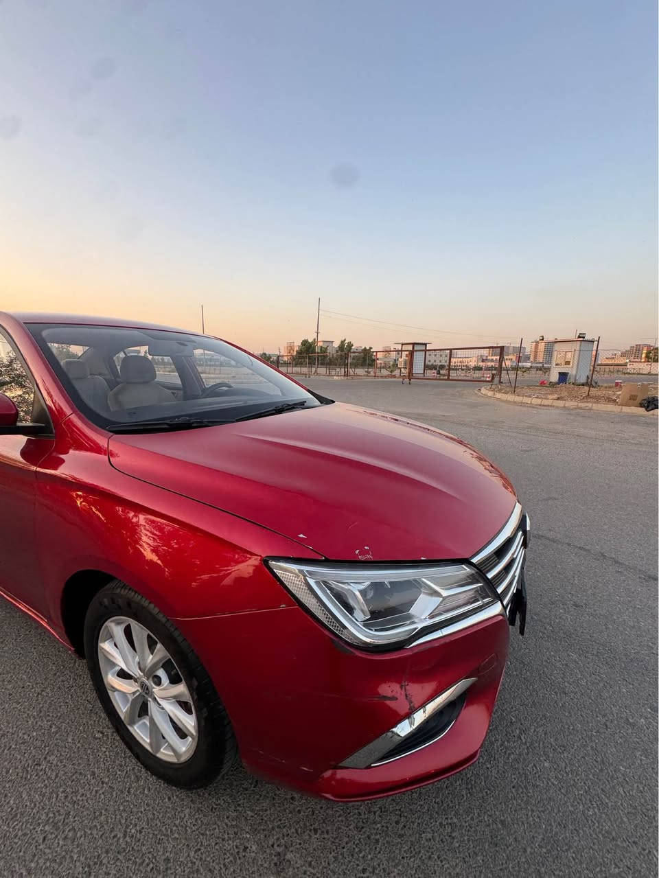 MG 5 STANDARD 2023
❕مەکینە 4 پستون 1.5
❕88 هزار روشتووە 
❕هەردوو دوسە و بستێک دەرکا بویاغە 
❗دوو شوێنی بچووک PDR
❗گێڕ مەکینە کارەبایات هەمووی بە شەرت
❕موسفاتی, سور , داخل کرێمی , ويل كەب ,ئاوێنە ئیشارەت , تحدید سرعە ....
🔥نرخ 86 وەرقە🔥
📍شوێن هەولێر 
*********** أربيل, العراق
