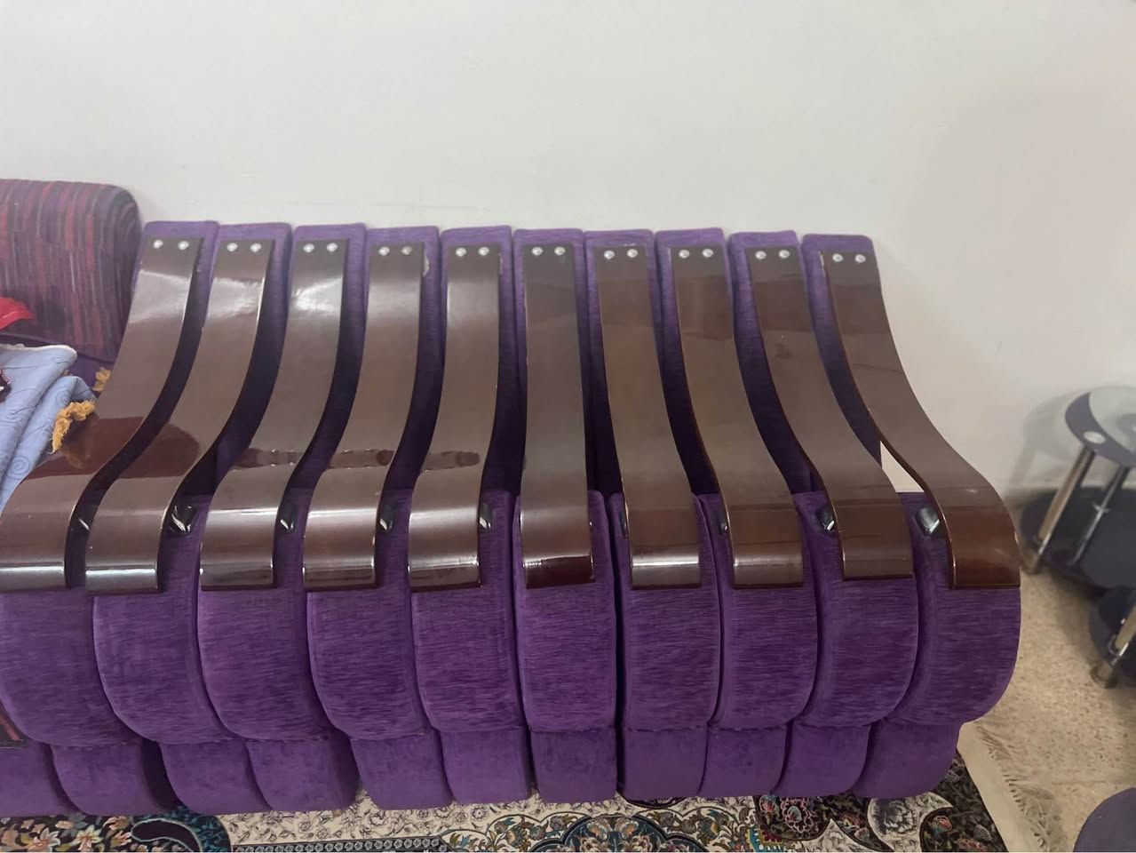 سلام عليكم اثاث تركي للبيع مستعمل بس جديد يعني 
العنوان البصره الجمعيات شقق اول لاين 
الرقم ***********
السعر ٣٥٠وبي مجال البصرة, العراق
