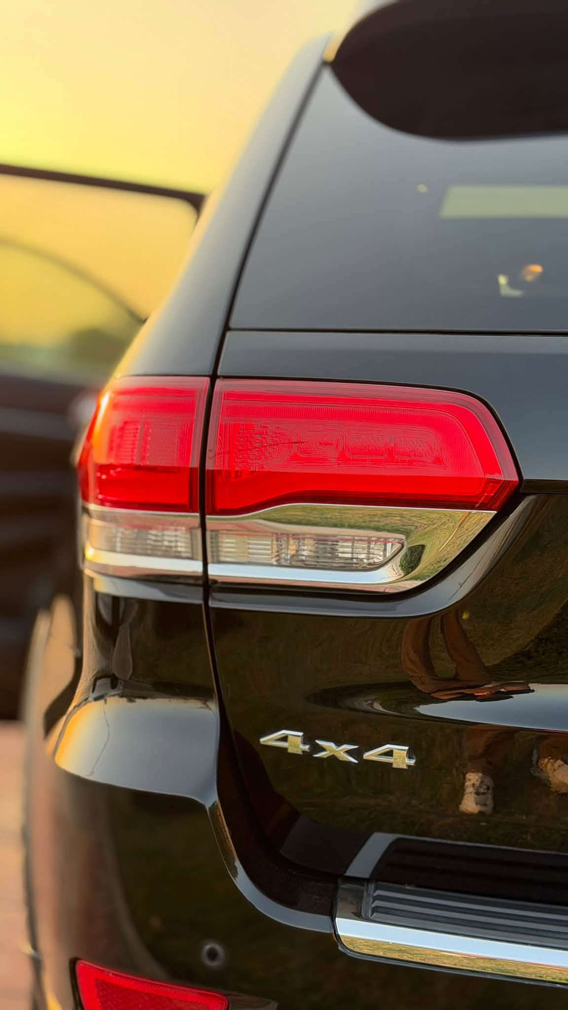 Jeep Limited 2017

كلين تايتل

اربيل، خصوصي

المحرك 3600

6 سلندر

اوتوماتيك

جلد

مواصفات السيارة 

الكاميرا الخلفية

سقف بانورامي

صندوق كهربائي

التحكم على المنحدرات

مستشعر وقوف

تدفئة المقاعد

تبريد المقاعد

فتحة السقف

بصمة

حساس المطر

شاشة

نظام المفتاح الذكي

التحكم التلقائي في درجة الحرارة

نظام بدء التشغيل

نظام فرملة الطوارئ

8 وسادة هوائية

مانع الانزلاق

تدفئة مقود القيادة

إنارة محيطية

مقاعد تدليك

التشغيل عن بعد

التحكم الإلكتروني في الثبات

مثبت السرعة التكيفي

صندوق بدون استخدام اليدين

زر التشغيل

الضوء العالي التلقائي

حساسات ضغط الإطارات

نظام تنبيه السائق

مكان السيارة الانبار / الرمادي

السعر 200  

للتواصل ***********

غير متواجد على الفيسبوك
