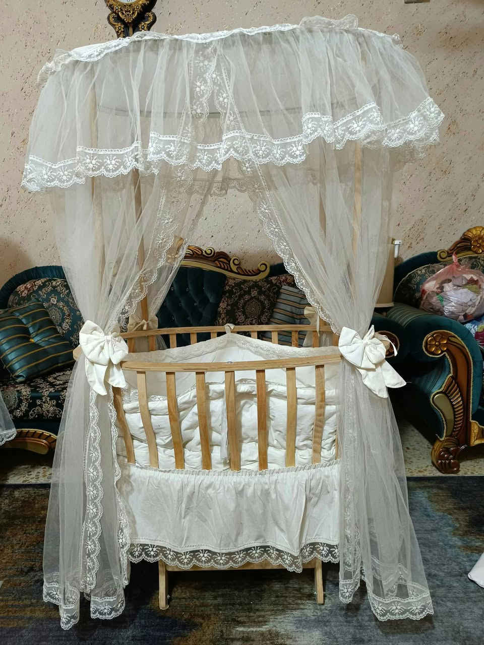 ميني بيبي • كرسي هزاز • مركز بابل