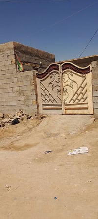 حي الحسن عسكري • غرفتين • قريب شارع