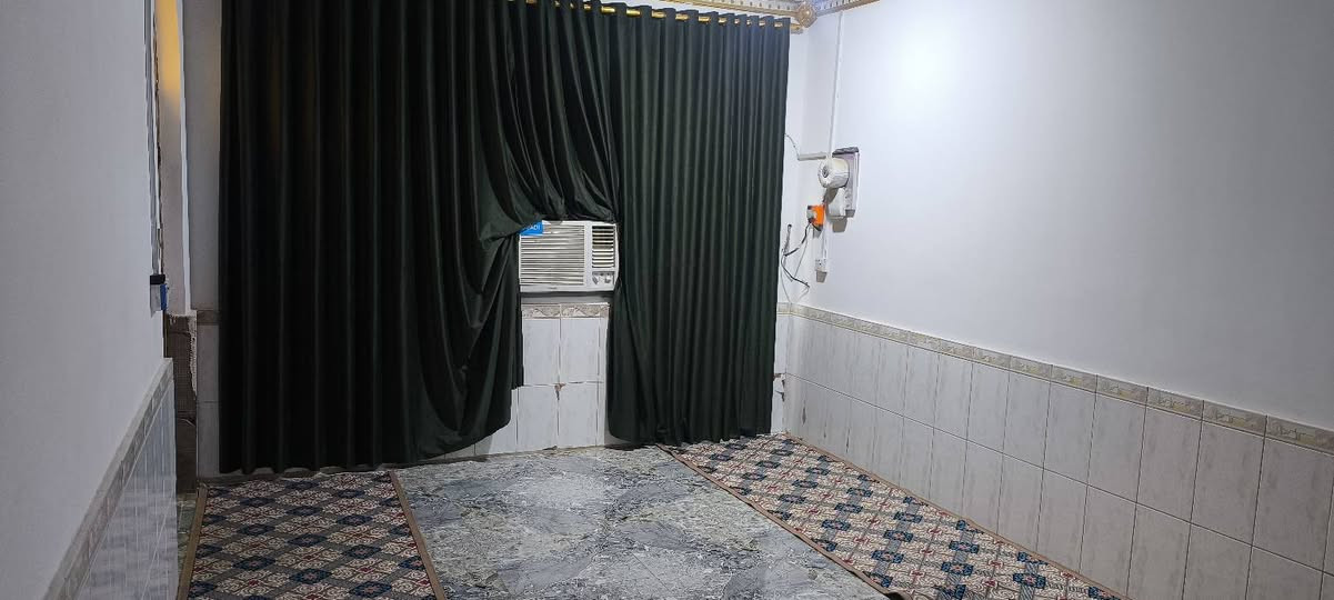 الدبيسات • ١٧٠م • ٤غرف