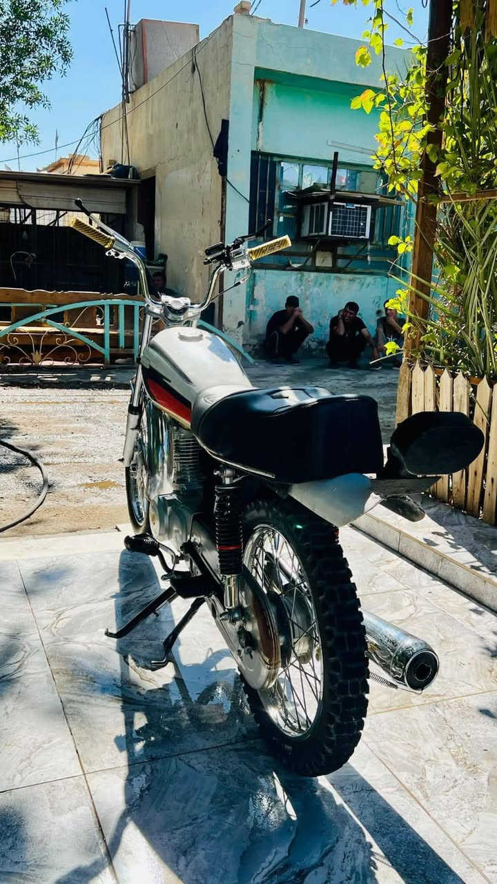 سلام عليكم دراجة نامة للبيع اوراق 4 بيهة وبيهة ورقة مال كمرك دراجة خير من الله شلعة ومعدل. دراجة موديل 2025 بلادي محرك ماا مفتوح متواجب ماسنجر واتساب فقط*********** سعر دراجة 550 وبيهة مجال
مكاني بغداد النهروان

