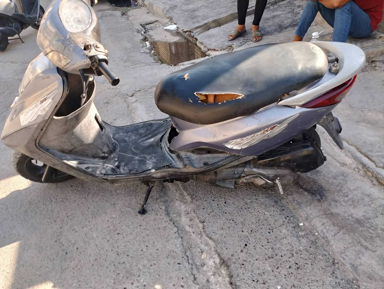 السلام عليكم بريز كل شغال نكره كهربائية مكفولة يحتاجلها ترتيبات 350بلديات الصحفيين ***********

