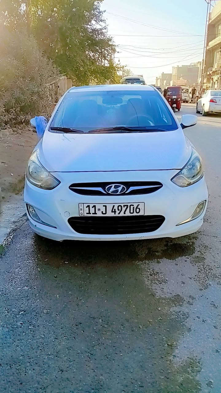 اكسنت خليجي • مظلع • ٢٠١٢