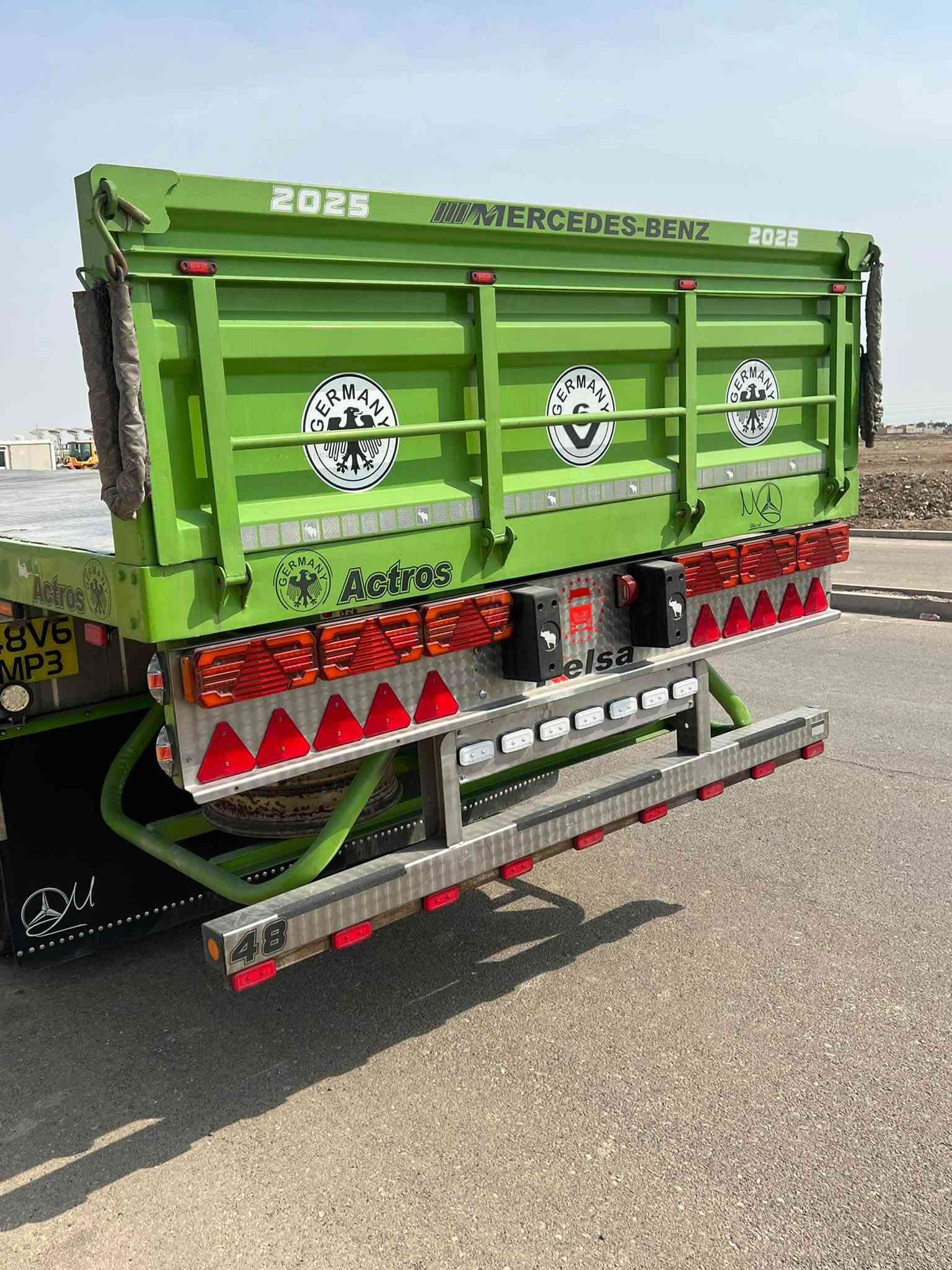 سيگام • ١٣ ونص • ٤ محاور
