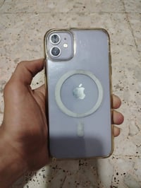 آيفون ١١ نضيف • ٦٤ جيجا • بطارية ١٠٠٪