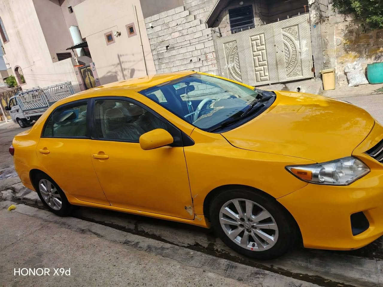 سلام عليكم كورولا موديل 9كندي محدث  رقم بغداد منظومه غاز تبريد شغال كامله سياره هيه غرمات امصفره سنويه مشروع وطني كير محرك شرط صدر تايرات جديد ضرره بابين السايق والوره بدون شواصي سعر 85وبيه مجال قليل  لاستفسار ***********
