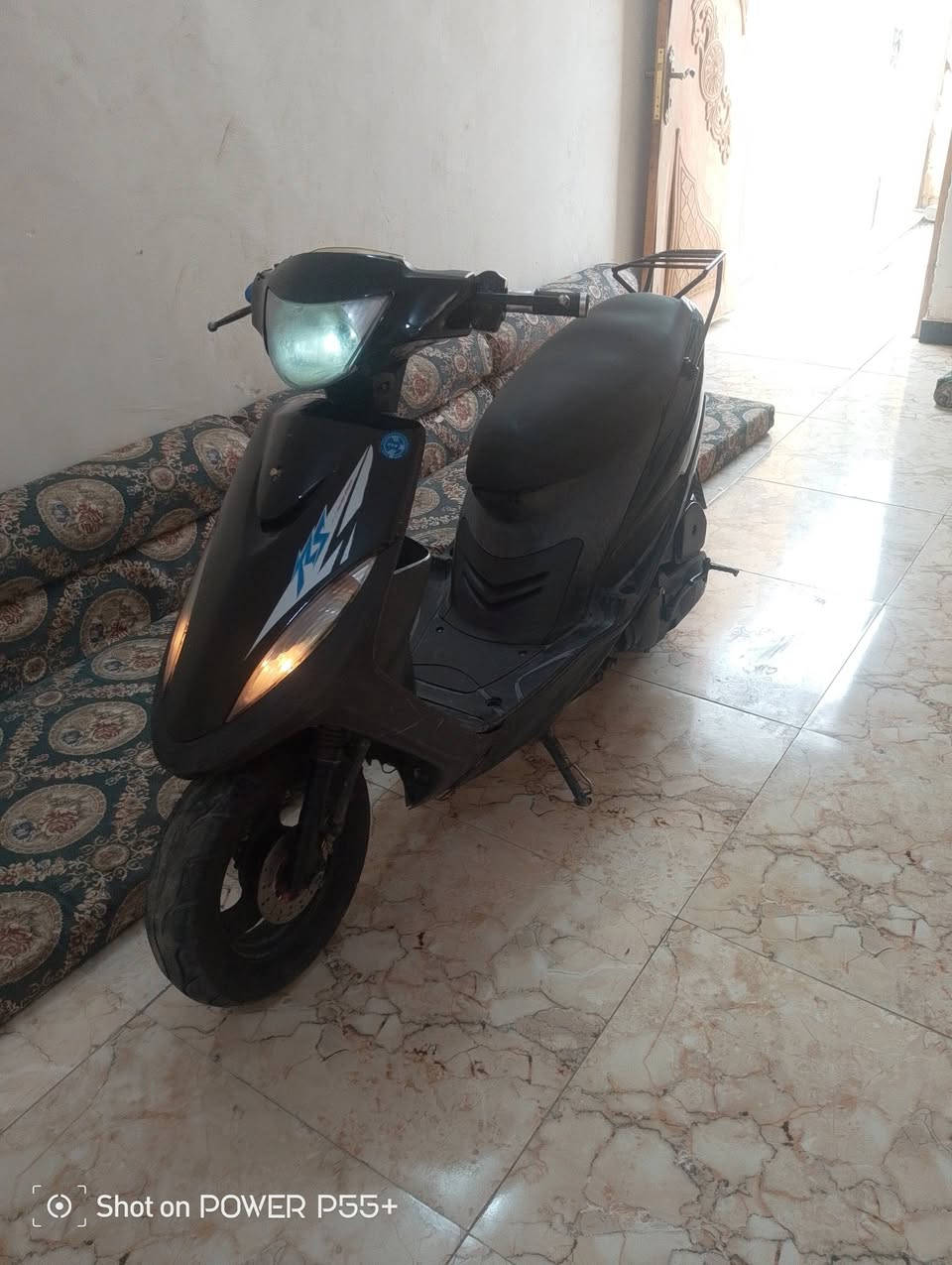 ماكس  عدله  (#سعره 550 شغاله سلف هندر شرررراي اتصل شلعه ومعدل  جاهزه دراجه.  سعره مناسب كلش ***********  شوفت عينك ورده (بلعافييه الياخذه ) ناصرية مركز

نص مكتوب في الصور:
- Shot on POWER P55+