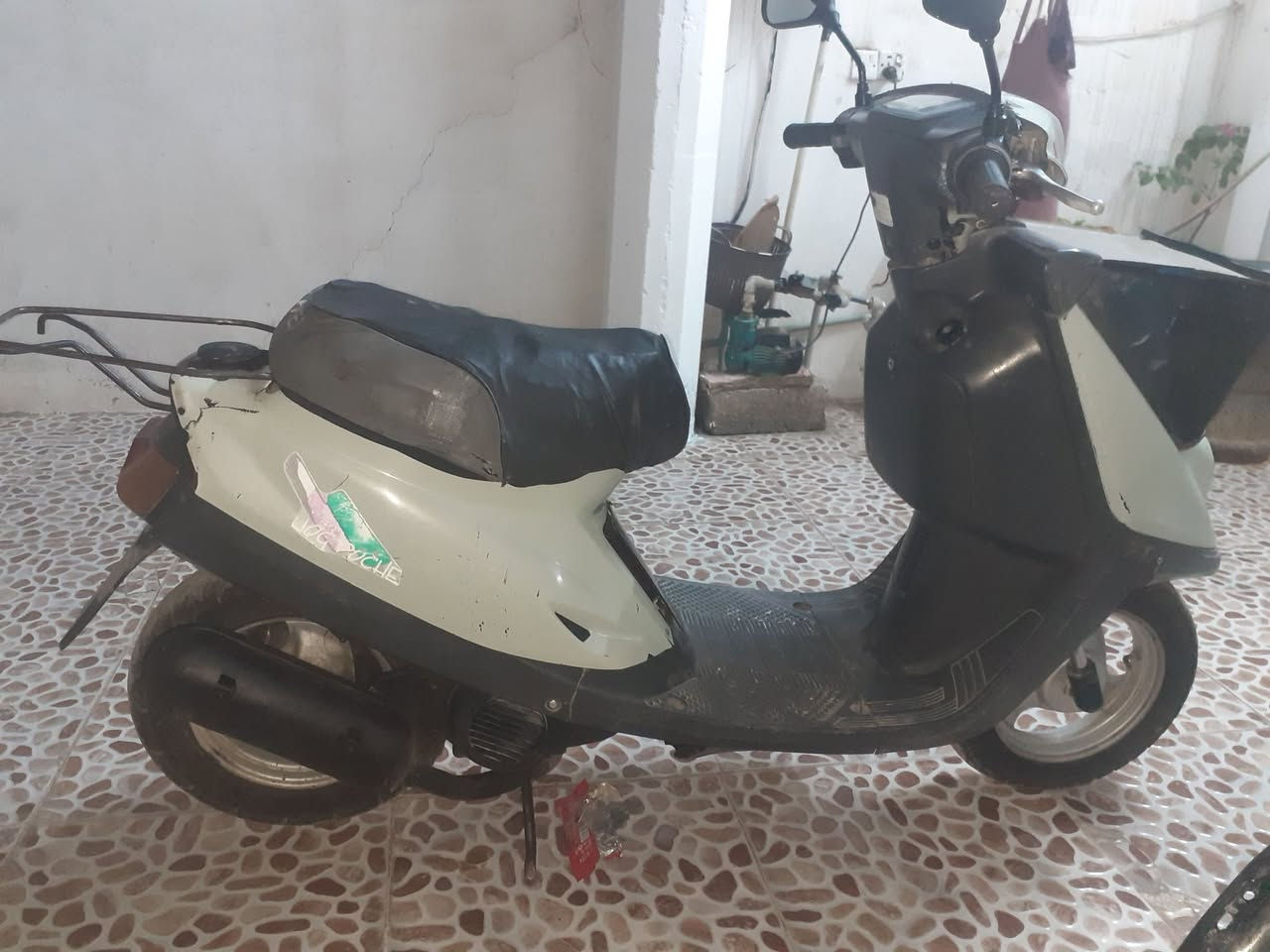 للبيع ماتور ياماا 60
مكينة بشرط صوت اكسل قطره مابية
كهربائي  كوله شغال
هندر واحد كابرئيتر بيلادي
سولف شغال باس باتري ضعيف 
225 مجال***********
كولشي بيلادي
عنوان كركوك

