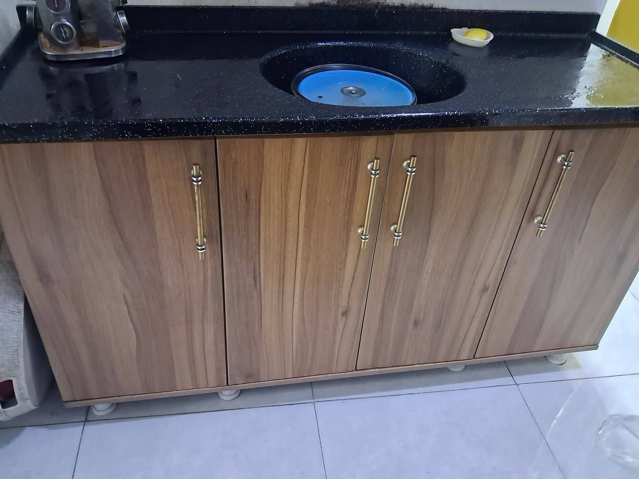 كاونتر تفصال من اربيل نضيف كلش ***********
