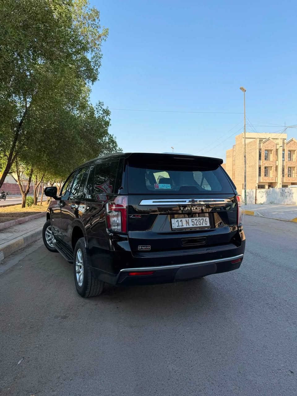 سلام عليكم تاهو LS للبيع موديل 2024
وارد خليجي وكالة المنصور ام الضمان
..المواصفات 
..بصمه 
..حساسات اماميه خلفيه 
..رادار امامي 
..مانع تصادم 
..تحديد مسار 
..رادرات جانبيه
..كامره خلفيه دواره
..ثلاث قطع تبريد 
….شاشه اعطال
..سايد بريك دكمه 
..تحكمات ستيرن 
..كرسي كهرباء 
..لد نهاري 
..زنون اصلي 
..تشغيل عن بعد
…وباقي المواصفات المعروفه  
السياره بيهاخشم الجاملغ الامامي كارت 
مكان السيارة بغداد والشراي يتصل 
***********
***********
