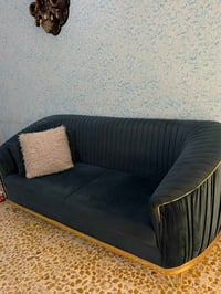 تخم • مستعمل • نضيف