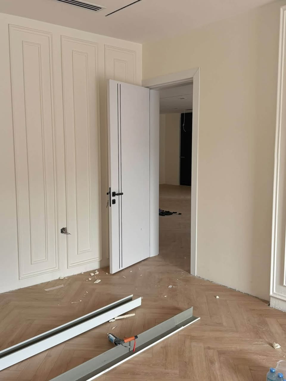 أربيل • تركيب أبواب • YDOOR